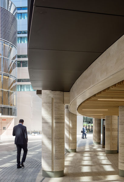 Pedestrian walkway photograph, London City. 3 of 23.