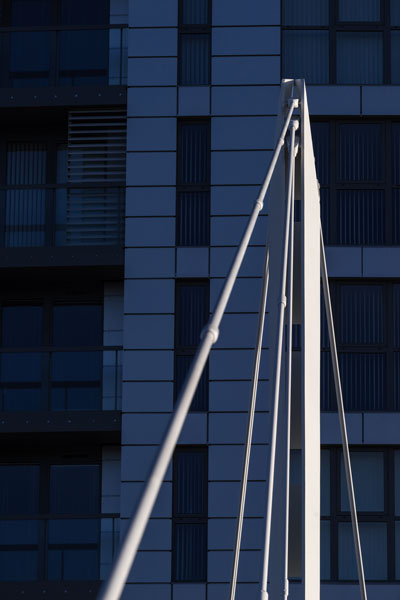 Photograph of side profile of central cable plane. 5 of 15.