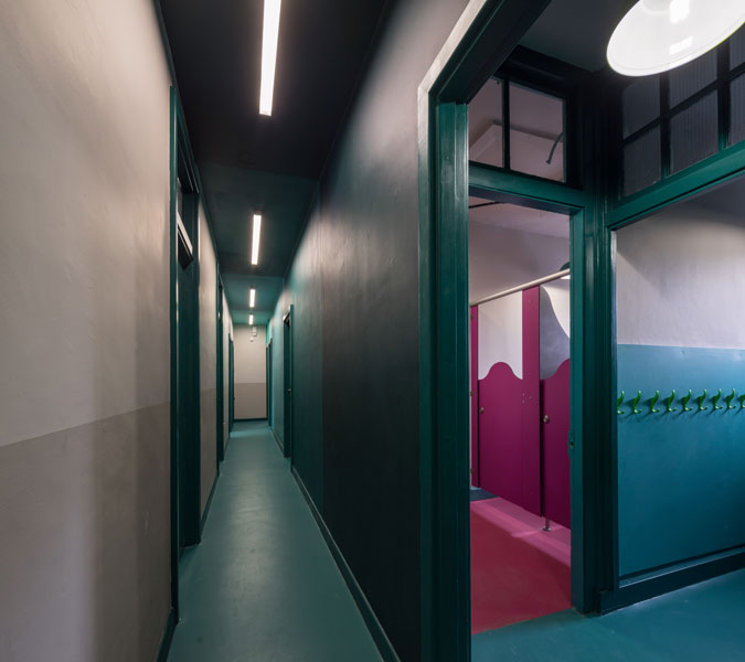 Interior photography of bathroom entrance and corridor. 12 of 14.