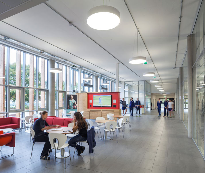 Photograph of foyer. 16 of 20