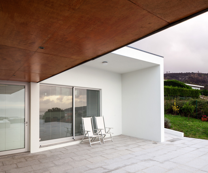 Photographer exterior seating area, 01 of 11