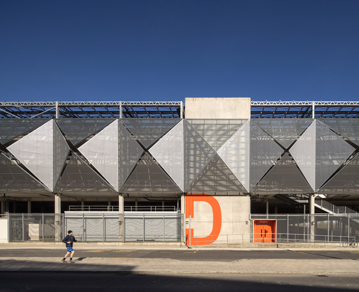 Exterior architectural repeating modulating facade photography, 02 of 13