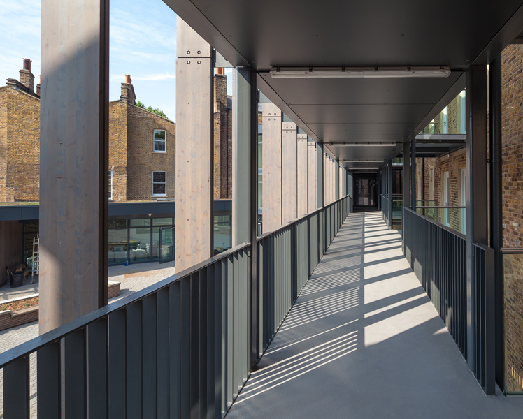 Exterior walkway photograph, 02 of 12