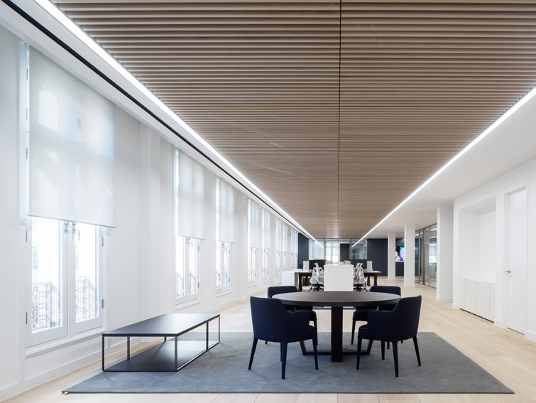 The office features a beautiful, directional interior timber soffit, 02 of 07