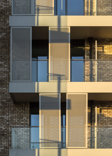 Detail photograph showing sliding metal panels, 03 of 15