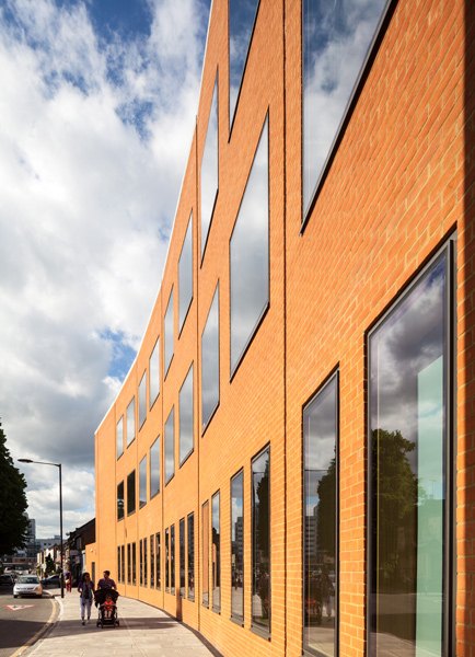 Oblique exterior angle photograph, 03 of 07