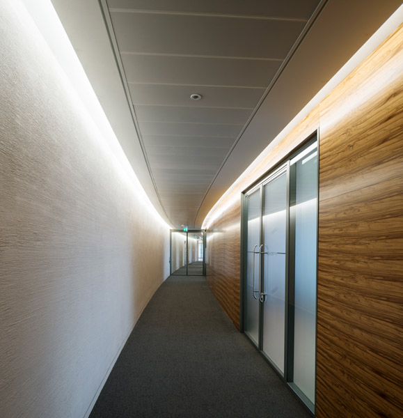 Interior corridor showing veneered panels, 04 of 14