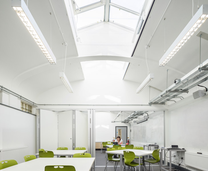 Classroom featuring sliding folding partition for flexibility, 03 of 06