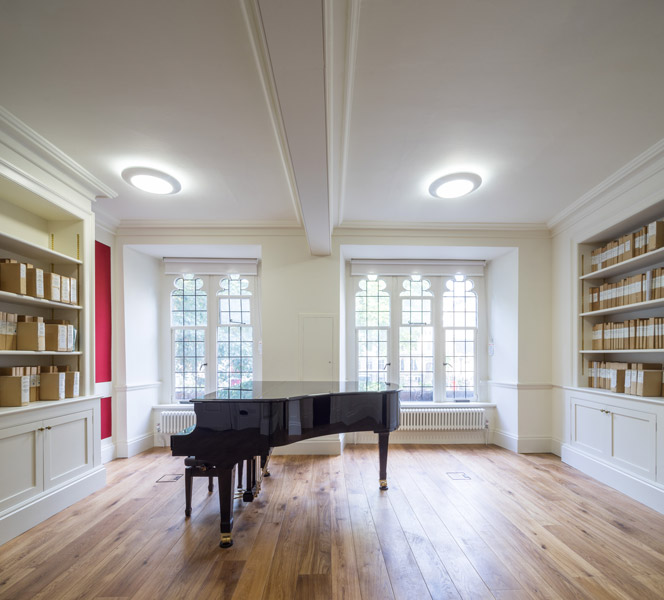 Grand piano photograph, 09 of 12
