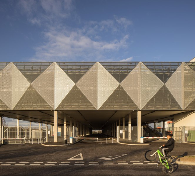 Car park with metal cladding, 10 of 13