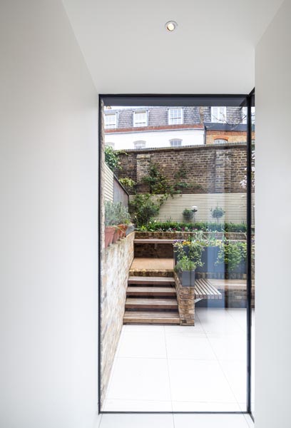 Interior minimalist glazing, 10 of 20