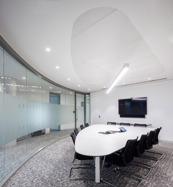 Curved meeting room showing bespoke table, 13 of 14
