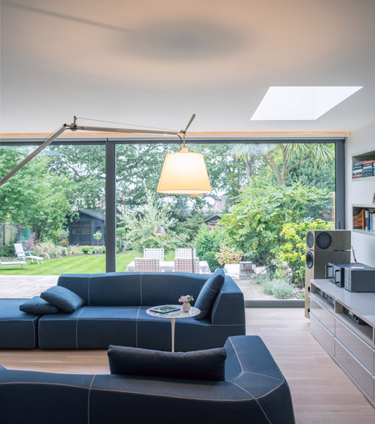 Living area, 14 of 24